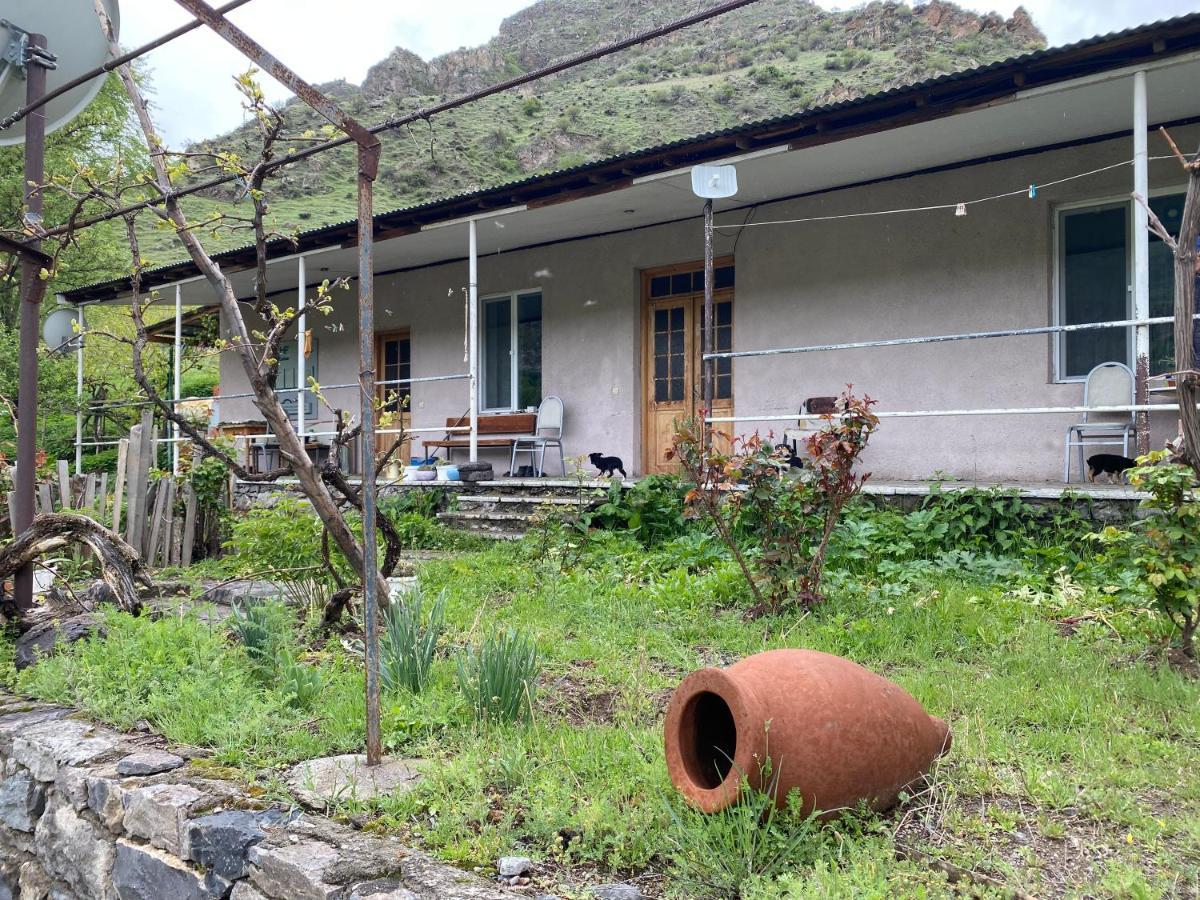 Tirebi Farmhouse Vardzia  Kültér fotó
